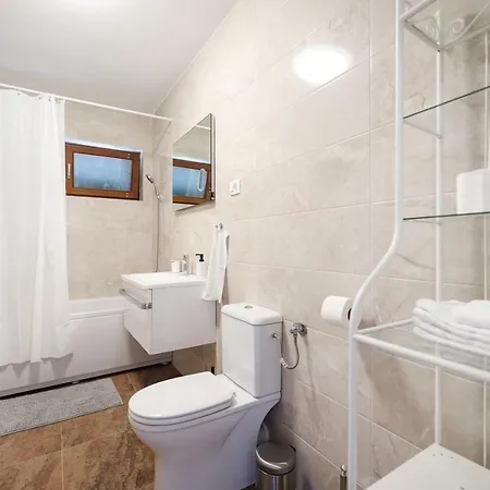 Апартаменты With A Parking Space - Diklo, - 23042 *