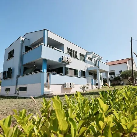 With Parking Space - Diklo, - 23042